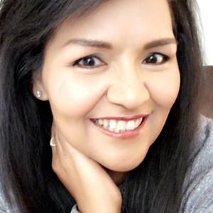 Meet your Posher, Rebecca